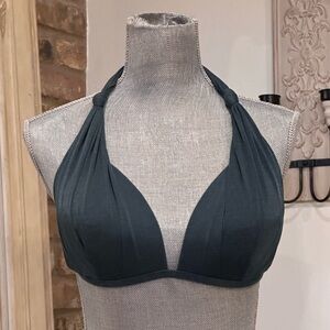Athleta swimsuit top in forest green. Barely worn, super flattering